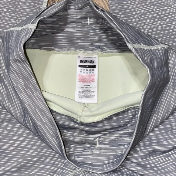 Grey Gymshark Leggings Size Small (S) - Picture 6 of 6